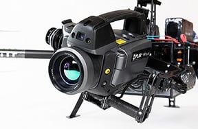 sky-eye-mammoth-close-up-w390